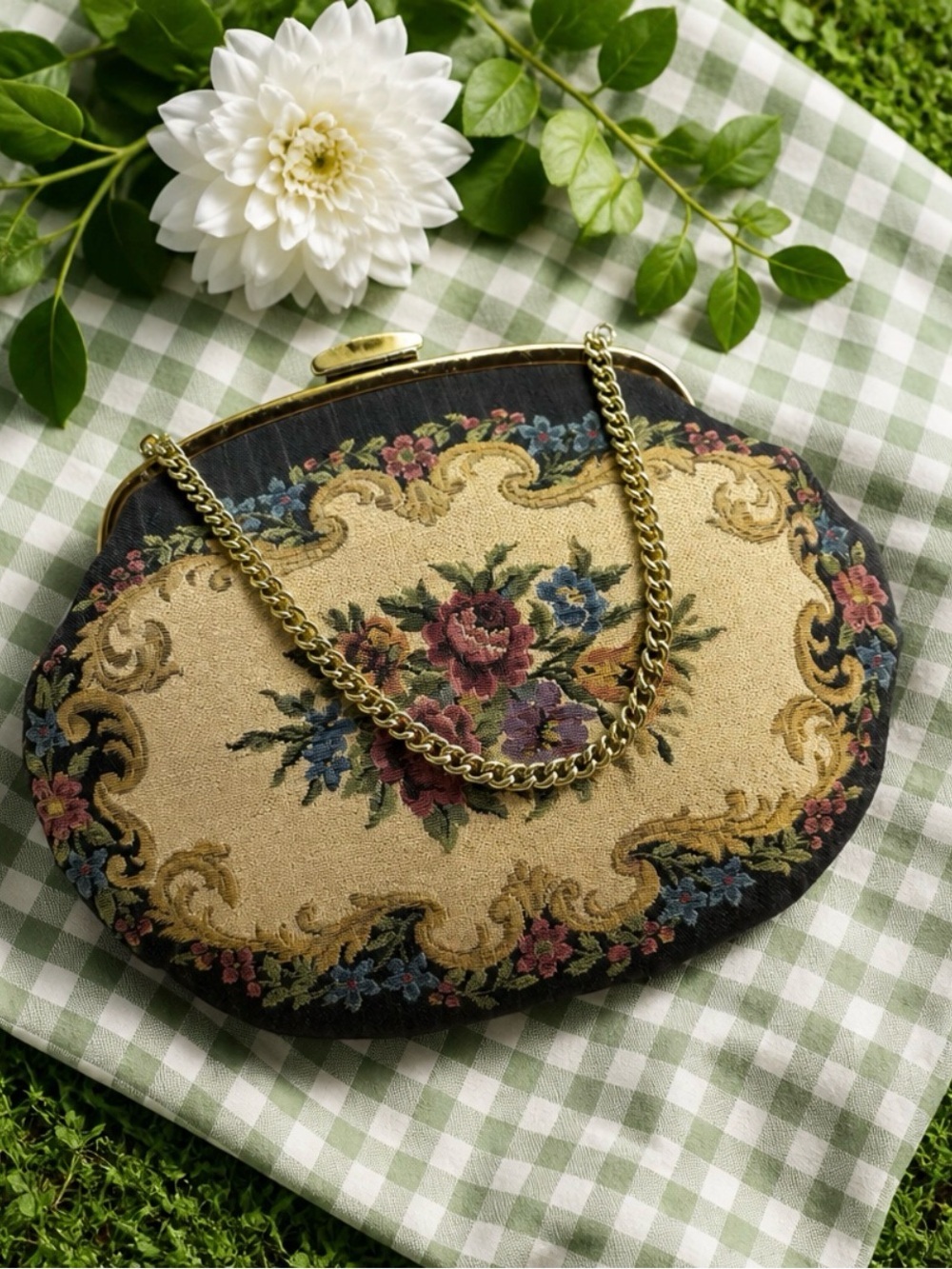 La Marquise Floral Tapestry Clutch with Gold Chain Strap
